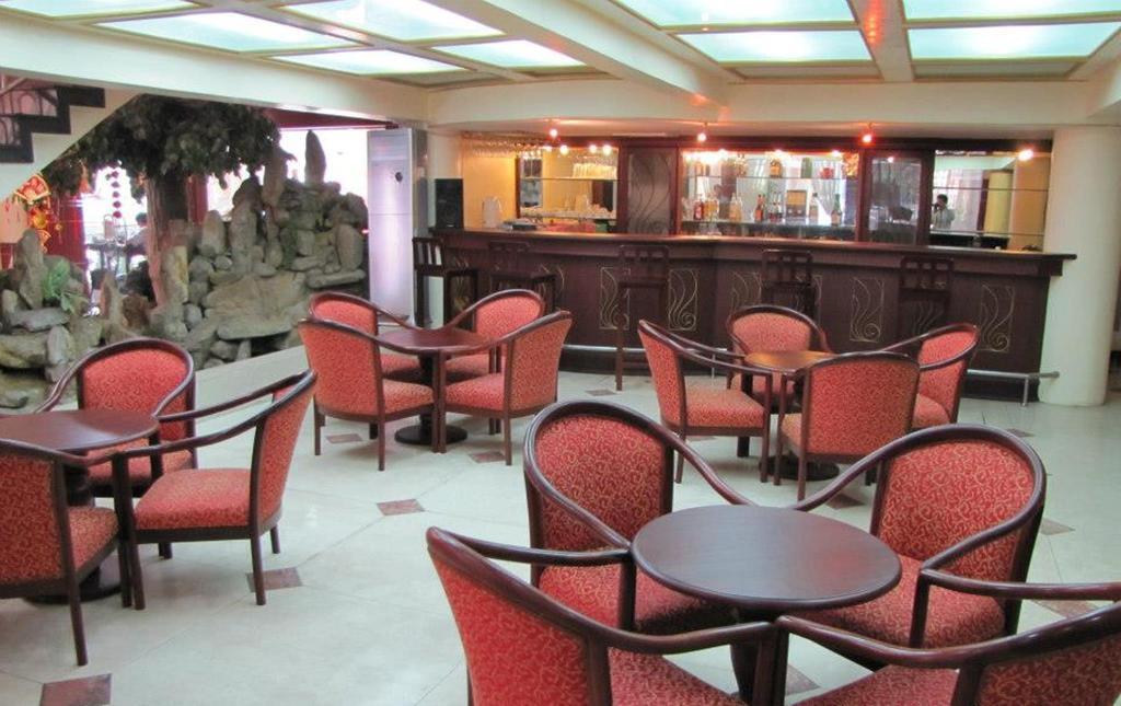 New York Hotel Phnom Penh Eksteriør billede