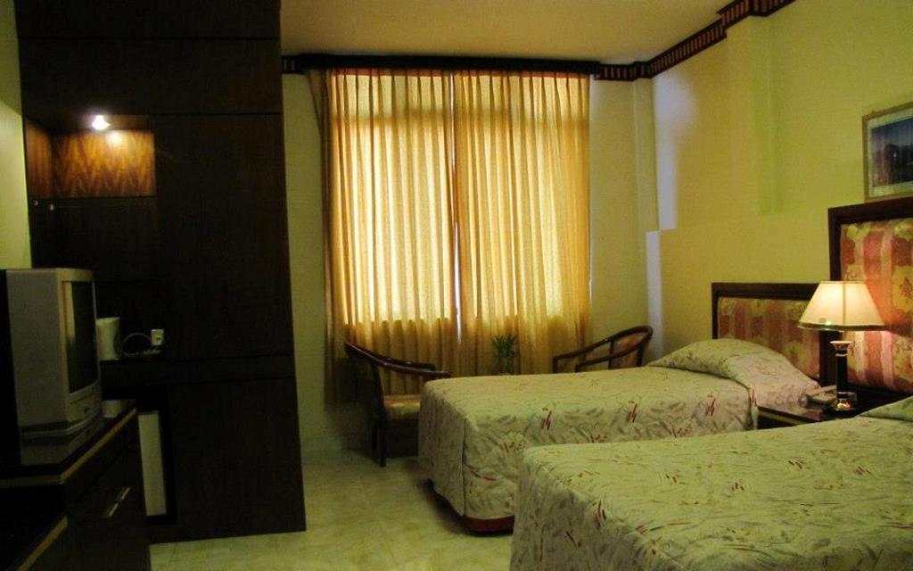 New York Hotel Phnom Penh Værelse billede