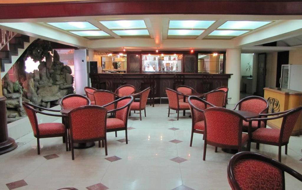 New York Hotel Phnom Penh Eksteriør billede