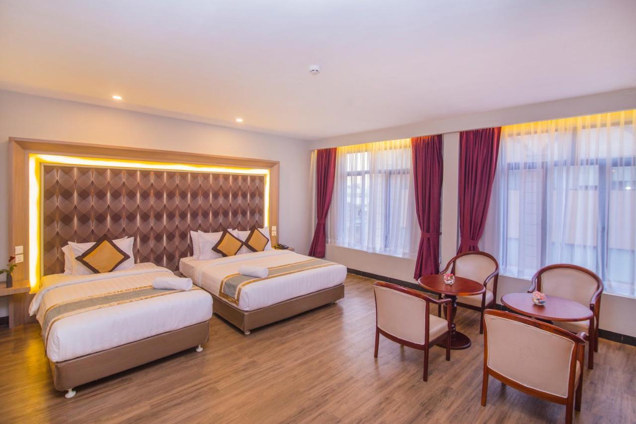 New York Hotel Phnom Penh Eksteriør billede