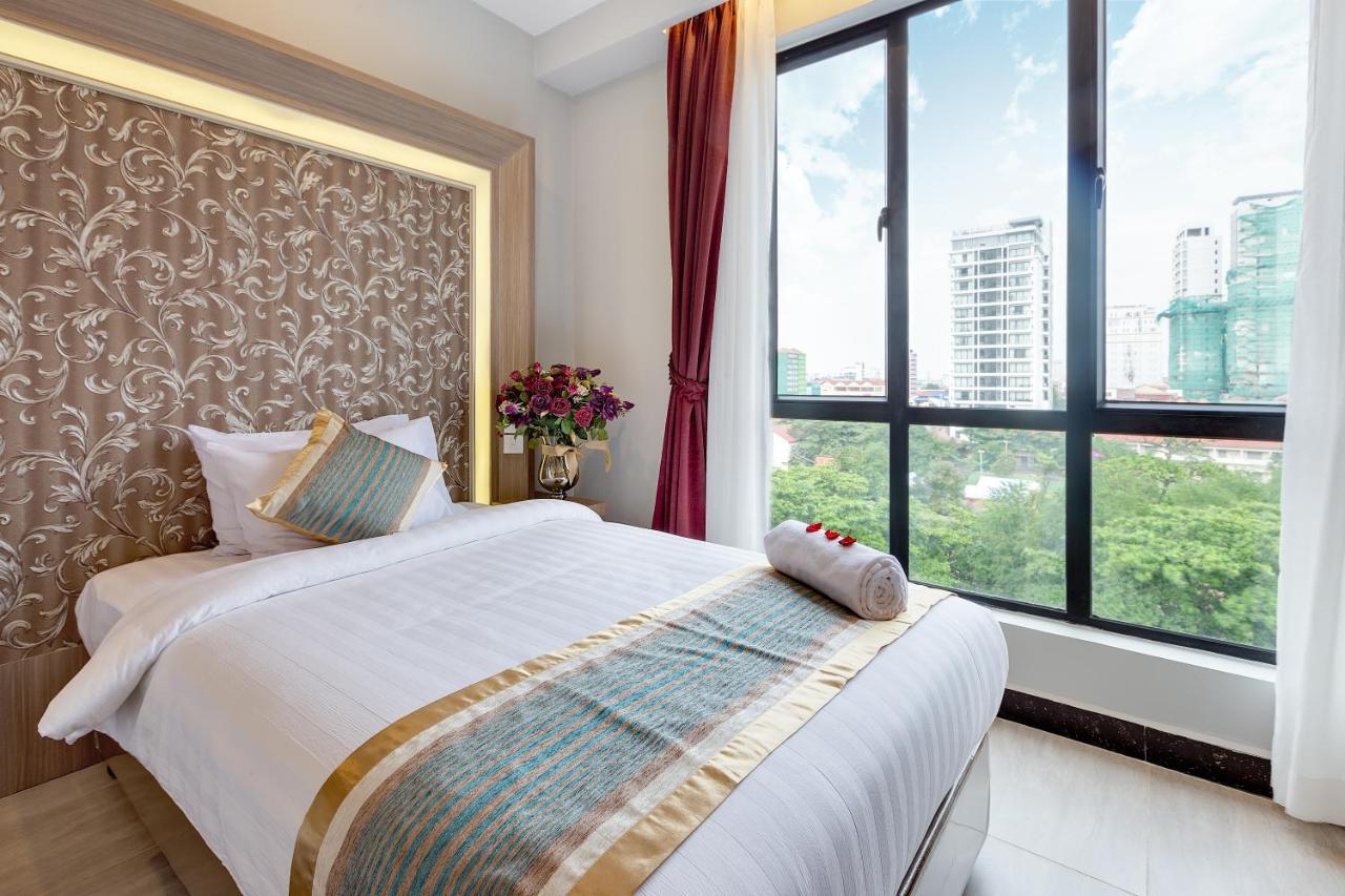 New York Hotel Phnom Penh Eksteriør billede