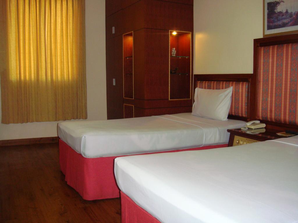 New York Hotel Phnom Penh Værelse billede